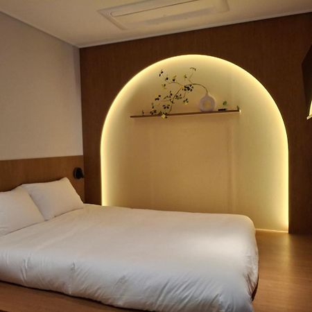 Huga Inn Seoul Ngoại thất bức ảnh