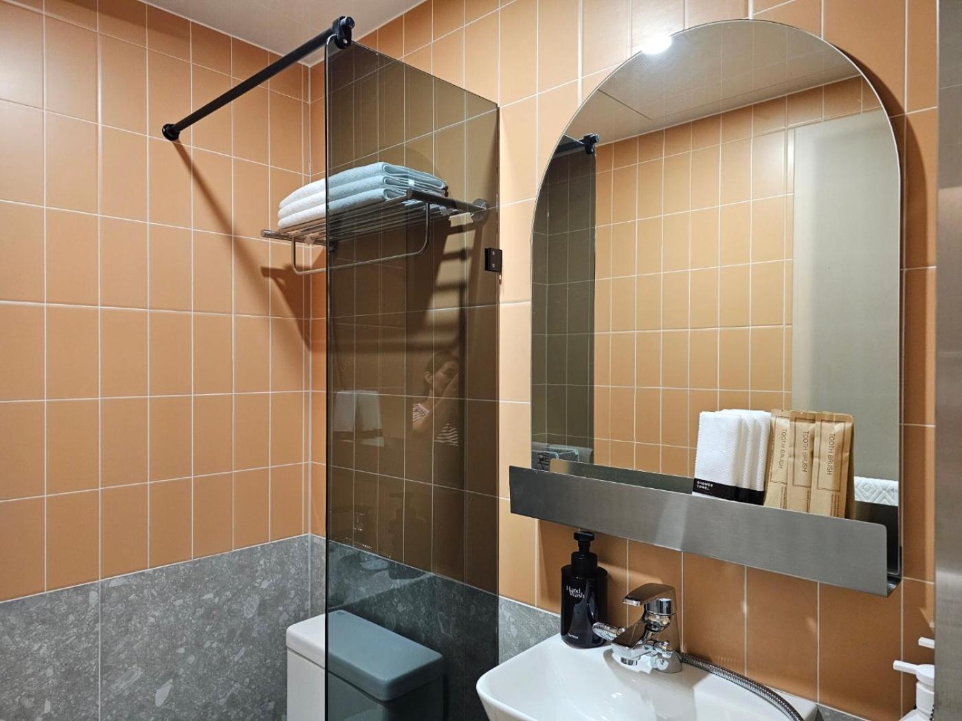 Huga Inn Seoul Ngoại thất bức ảnh