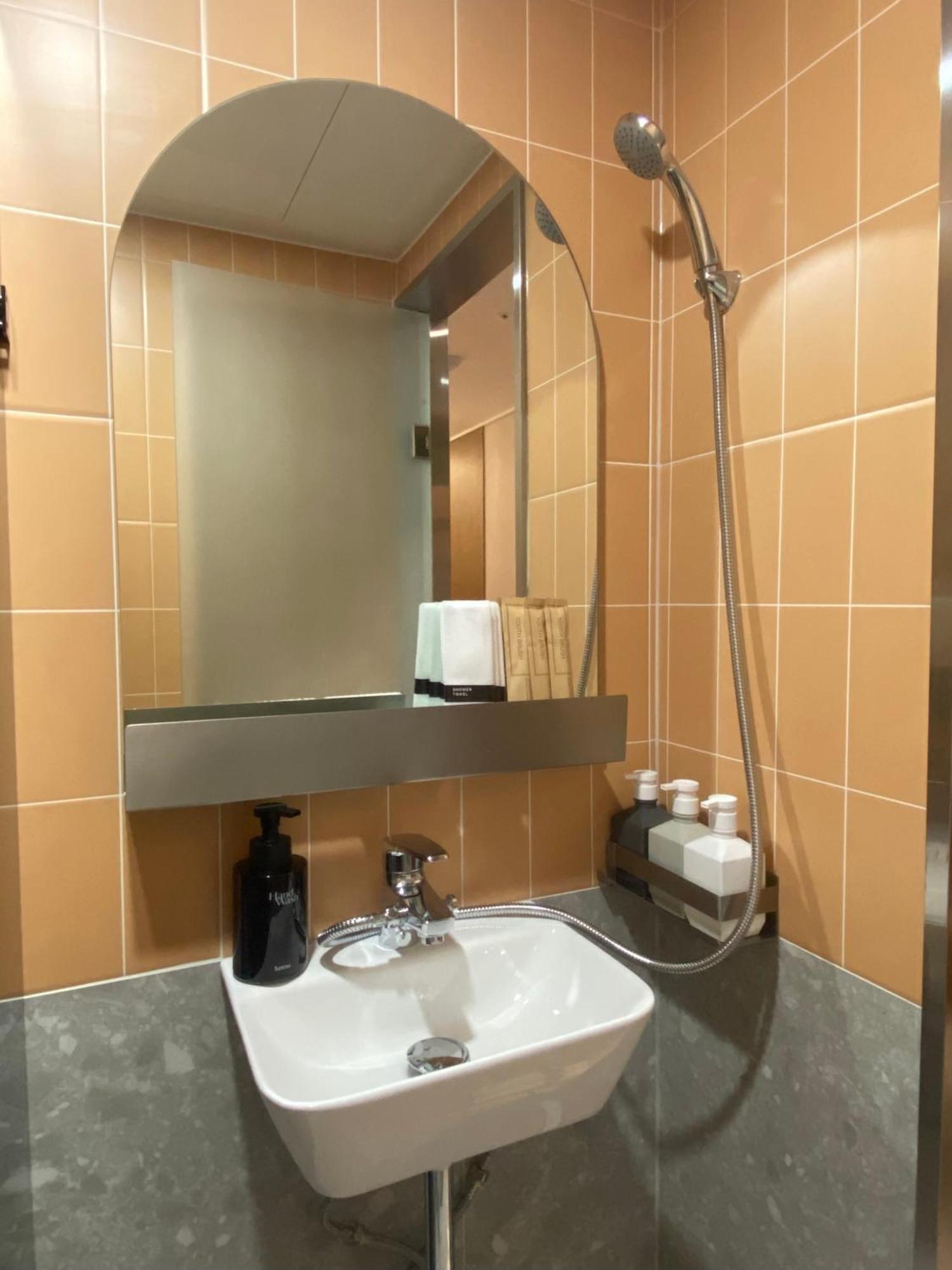Huga Inn Seoul Ngoại thất bức ảnh
