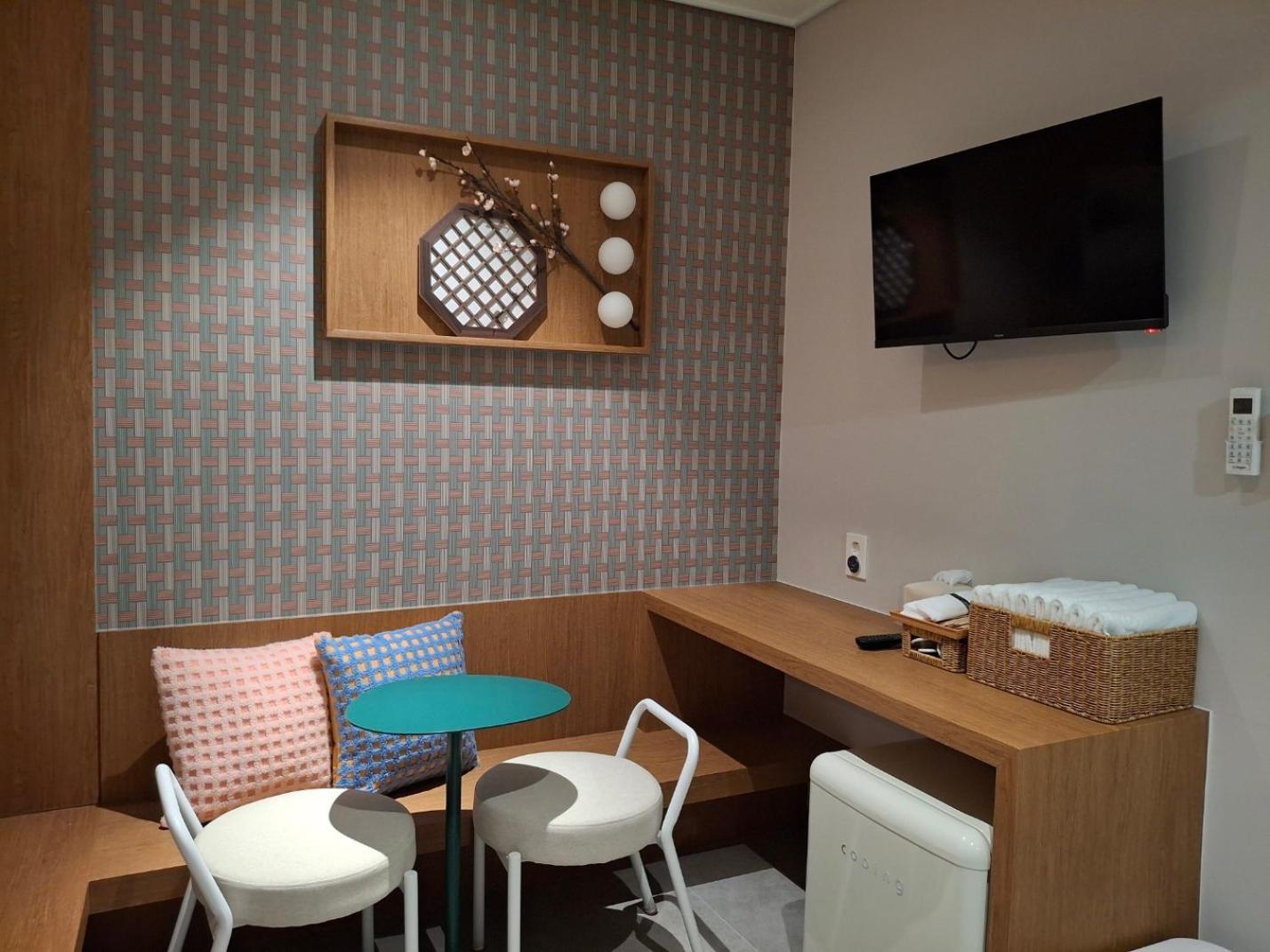 Huga Inn Seoul Ngoại thất bức ảnh