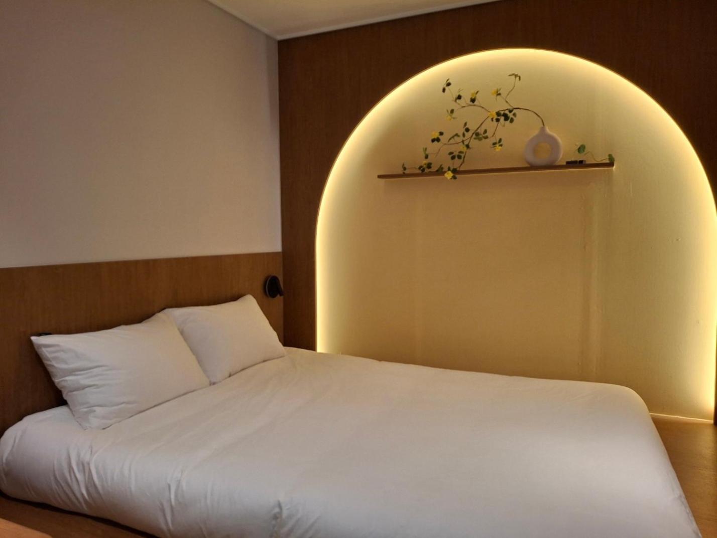 Huga Inn Seoul Ngoại thất bức ảnh